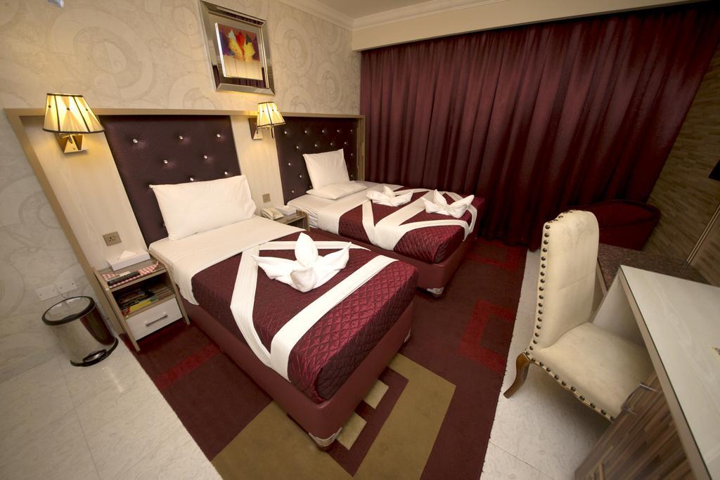 Sutchi Hotel Dubaj Exteriér fotografie