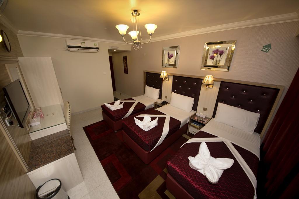 Sutchi Hotel Dubaj Exteriér fotografie
