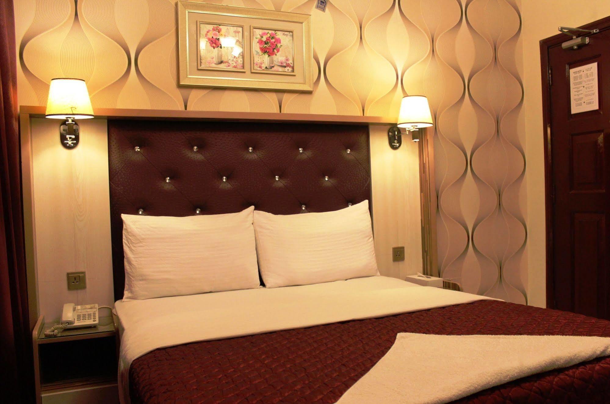 Sutchi Hotel Dubaj Exteriér fotografie